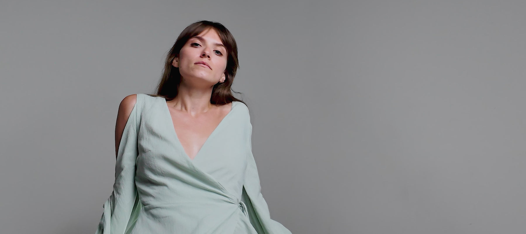 TrueRef: Real references for real artists