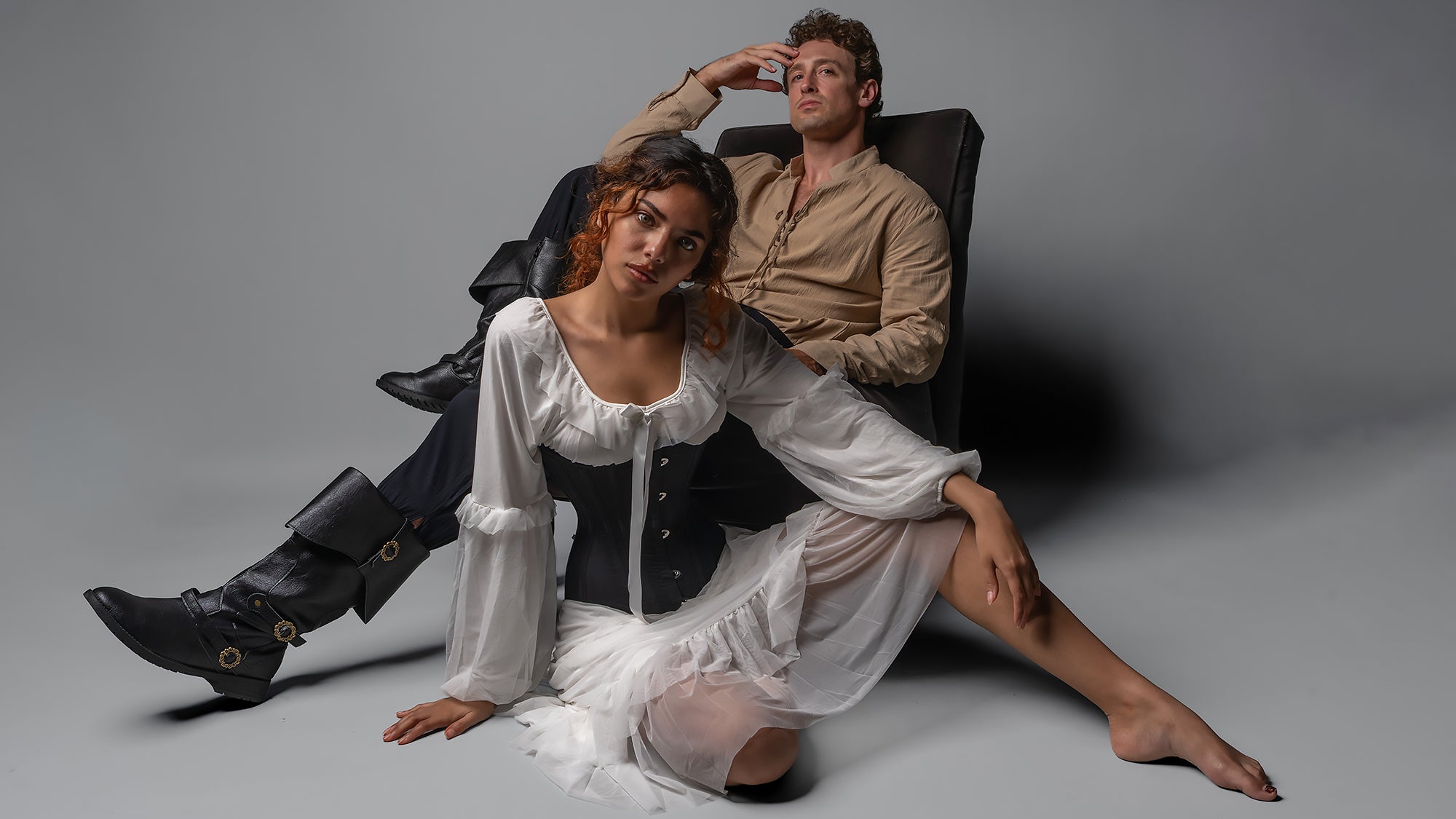 Gothic Romance: Neri & Aaron